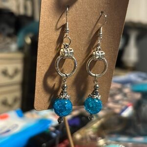 Blue crackled bead silver tone earringsgs